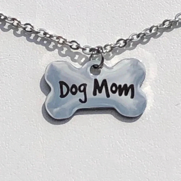 Dog Mom Fur Baby Mother’s Day Stainless Steel Charm Chain Necklace NWT - Picture 1 of 4